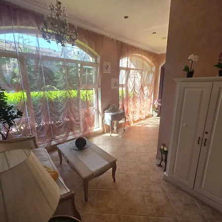 Апартхотел Marino Mar Deluxe Studios, & Indoorpool Inclusive