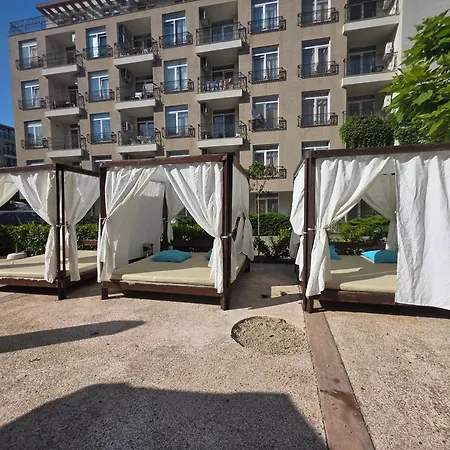 شقة فندقية Marino Mar Deluxe - Sauna 3 Pools Included *