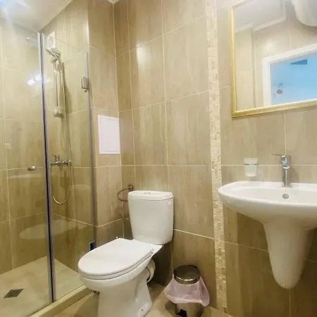 Marino Mar Deluxe Studios, & Indoorpool Inclusive 3* סאני ביץ'