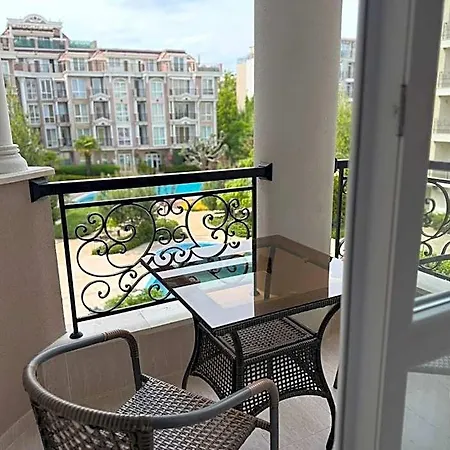 Marino Mar Boutique Apartments, Sauna & Wifi Inclusive Aparthotel