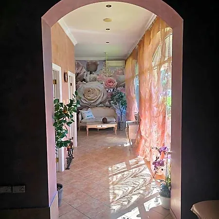 Marino Mar Boutique Apartments, Sauna & Wifi Inclusive Sluneční pobřeží