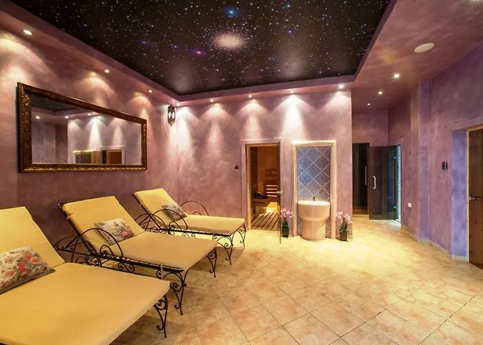 Marino Mar Deluxe Studios, & Indoorpool Inclusive Sunny Beach