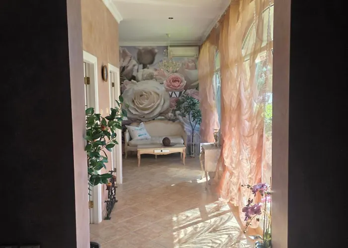 Marino Mar Deluxe Studios, & Indoorpool Inclusive Hotel de apartamente Sunny Beach