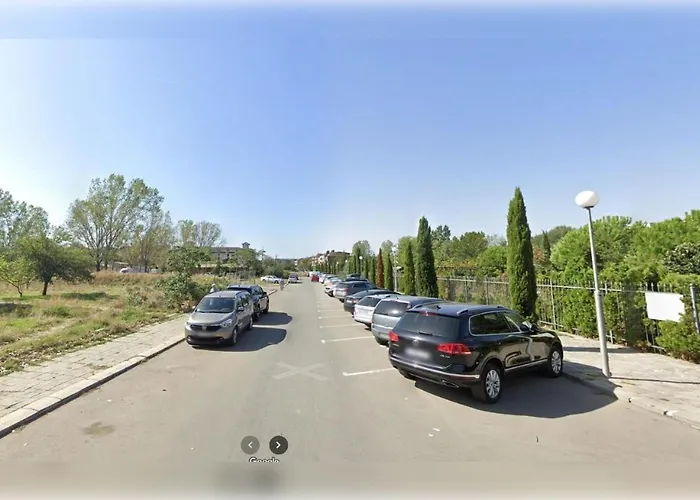 Marino Mar Deluxe Studios, & Indoorpool Inclusive